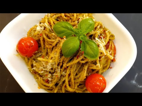 Garlic Tomato Spaghetti with Basil Almond Pesto | OvalShelf
