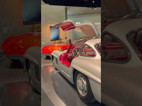 Mercedes Benz Museum in Stuttgart by UNStudio