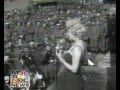 Marilyn Monroe - Singing DIAMONDS and DO IT ...