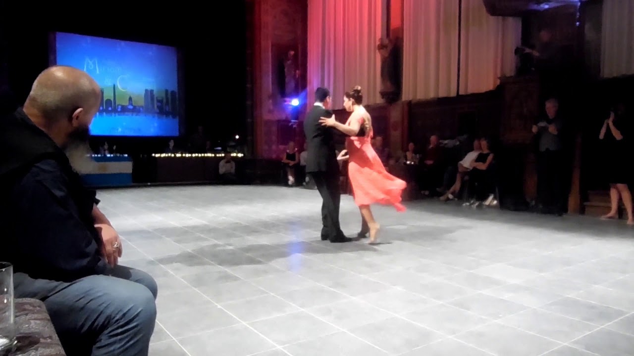 demo 4 Miriam Copello en Cristian Correa in de Altenakapel