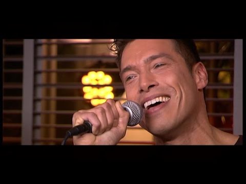 Sjors van der Panne zingt! - RTL LIVE
