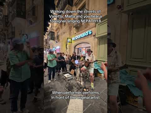 FOREIGNER SINGING CHARI MARYO SISAI KO GOLI LEY IN FRONT OF AMRIT GURUNG | NEPATHYA MALTA | #malta