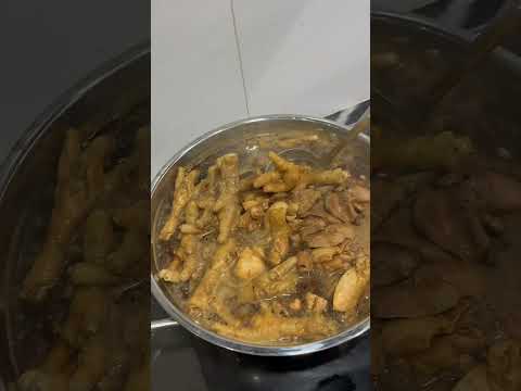 ต้มเส้นตีนไก่ #เจนนี่เมียเซียน #เธอหิวข้าว #cooking