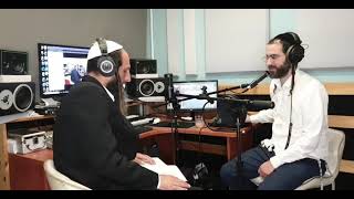 מלווה מלכא עם שי גז והרב מאור קריו פרשת תולדות תשפב (הרב מאור קריו) - התמונה מוצגת ישירות מתוך אתר האינטרנט יוטיוב. זכויות היוצרים בתמונה שייכות ליוצרה. קישור קרדיט למקור התוכן נמצא בתוך דף הסרטון