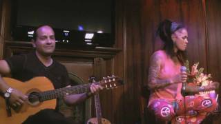 Dilana - Pleasantly Blue (4-Non Blondes) WOW!!! @ Live at the Lounge 9-11-11