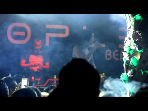 Ozan Çolakoğlu Feat. İrem Derici People Beach Clup Cebeci