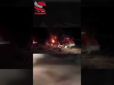 Queman maquinaria amarilla en la vía La Soberanía, entre Pamplona y Saravena 🧐#ustedqueopina