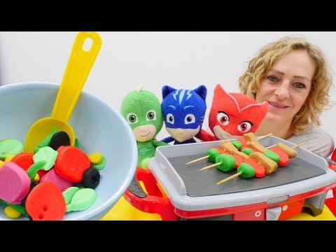 Grillparty für die Pyjamahelden und die Ninja Turtles - Spielzeugvideo für Kinder