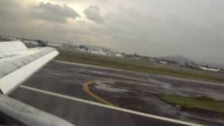 preview picture of video 'Landing in Mexico City, Mexicana A320, from Guatemala City.'