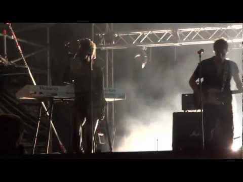 Rick Astley & Dawn Joseph - Highway to Hell (Live in Soltau, Germany 2012) HD