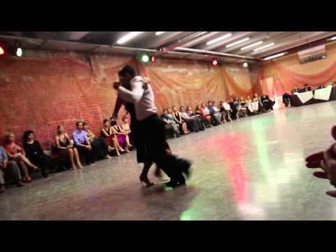 ALEJANDRA MANTINAN & LEANDRO PALOU "Grand Tango-Weekend"-20/10/13 T3
