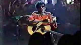 14 Luis Alberto Spinetta - Yo quiero ver un tren