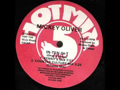 Mickey Oliver -  In ten sit !!!!