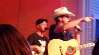 Jon Wolfe &quot;Baby this and Baby that&quot;