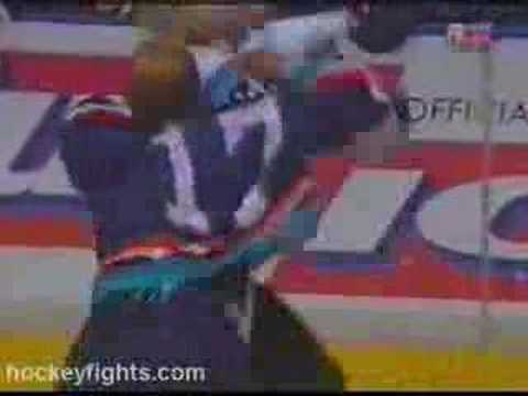 Wendel Clark vs Marty McSorley