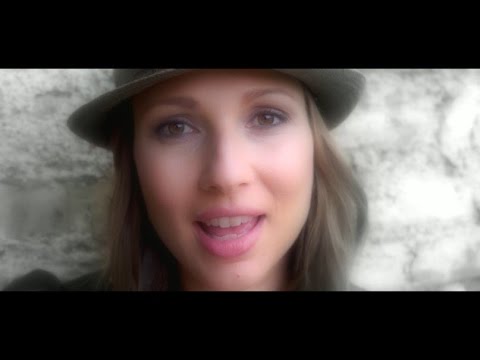 Daniela Jurgens Music (summertime & is this love)