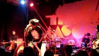 Travie Mccoy - Don&#39;t Pretend (Live)