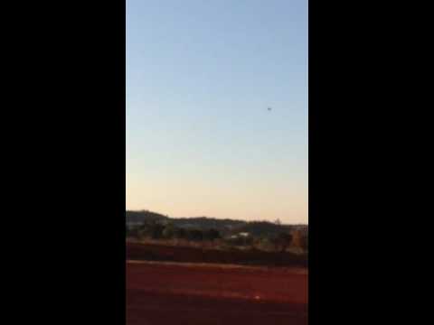 Aeromodelo Uirapuru - Pouso.