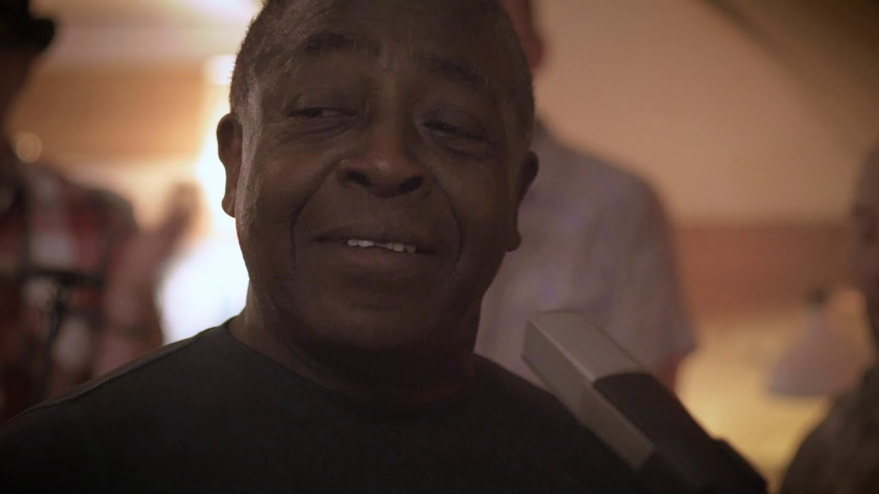 Ural Thomas & The Pain - No Distance (Between You and Me) [Official Video]