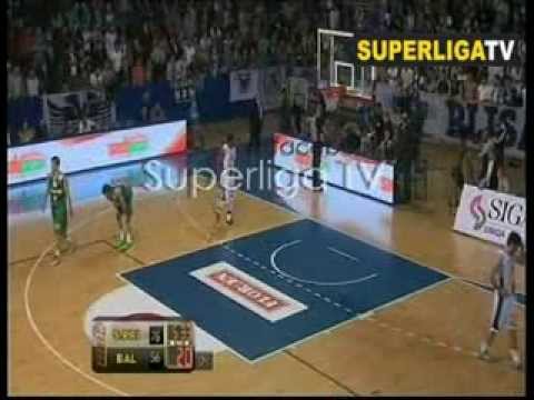 Sigal Prishtina - BC Balkan / Basketbollisti nokauton tifozen