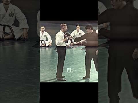 One inch Punch Bruce Lee ☠️ #brucelee #shortsvideo #viral