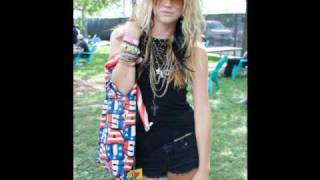 My First Kiss - 3oh3 feat. Ke$ha [LYRICS]