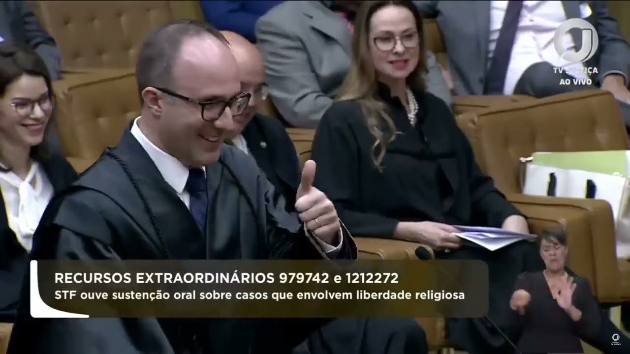 Ministro fux questiona testemunhas de Jeová no STF