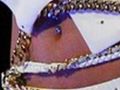Miley Cyrus Gots A Belly Button Ring