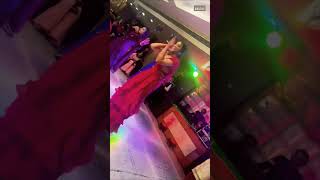 #veera #jasminesandlas #sangeetdance #weddingdance #danceshorts #theneverendingdesire