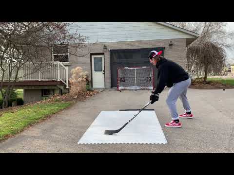 True AX 9 shots ft: Hockeyshot rebounders