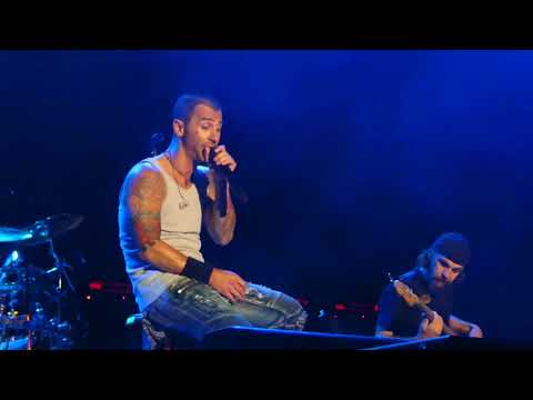 Godsmack IN MEMORY Chester Bennington "Crawling(Linkin Park Cover)"