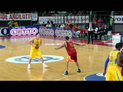 Lottomatica Virtus Roma-Maccabi Electra Tel Aviv - Double Dunk (Ibby Jaaber + Andre Hutson)
