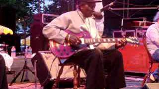 David Honeyboy Edwards - Catfish Blues