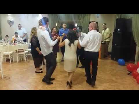 petreceri de vis alaturi de dj moldovan restaurant aurora botez maria 1