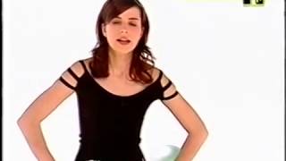 Nora Tschirner über Böhse Onkelz - Keine Amnestie für MTV (10.03.2002)