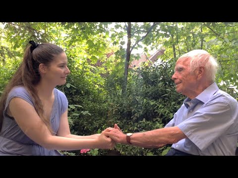 Ervin Laszlo talks Upshift - Path to Healing and Evolution