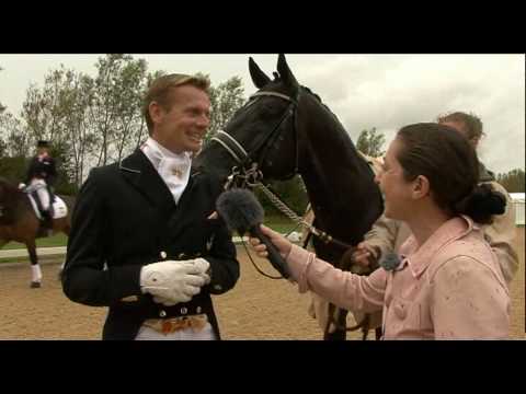 Edward Gal and Totilas, dressage superstars!  (TRAILER)