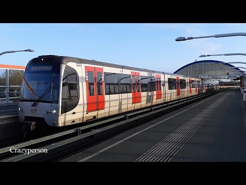 RET metro (H)SG3 op Heemraadlaan naar Rotterdam, 29 Feb. 2020