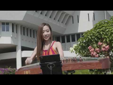 "Unnaikkandu Naan Aada உன்னைக்கண்டு நான் ஆட" (As I Dance Upon Seeing You) by MUSA