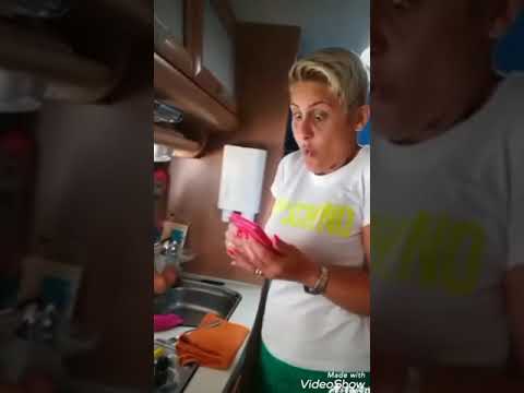 I TIK TOK DI MAMMA & MARY