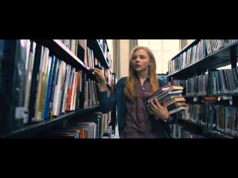 Carrie - International Trailer