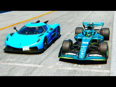 Aston Martin F1 2022 vs Koenigsegg Jesko Absolut at Silverstone GP