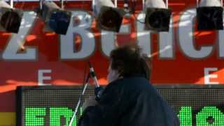 Eddie Money/ Baby hold on/Santa Cruz Beach Boardwalk 2013