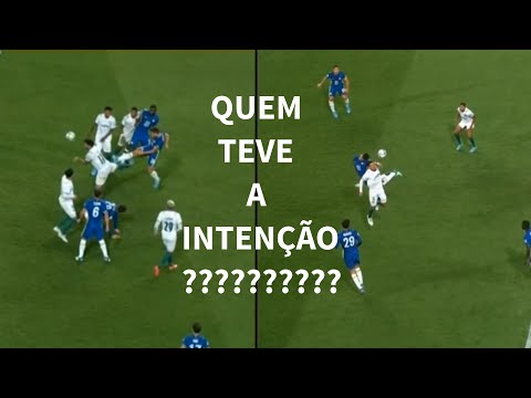 Compare Penaltis da final do mundial simultaneamente quem teve a intenção de por a mão na bola ???