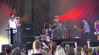 Pleasure Ryland- Cobra Starship Live