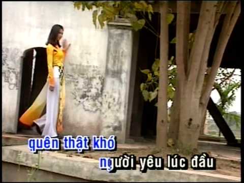 Thể hiện bởi Mạnh Quỳnh