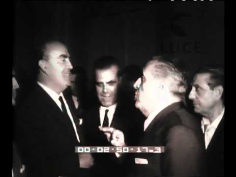 Cinema ieri / Napoli oggi.