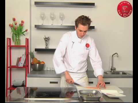 Technique de cuisine : Préparer des brochettes de volaille