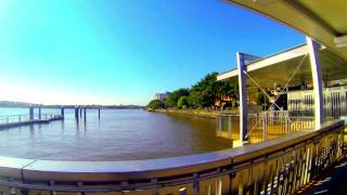 preview picture of video 'NEWSTEAD TENERIFFE part of the Brisbane River'