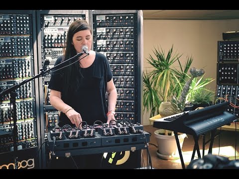 Julianna Barwick | Look Into Your Own Mind | Moog Sound Lab